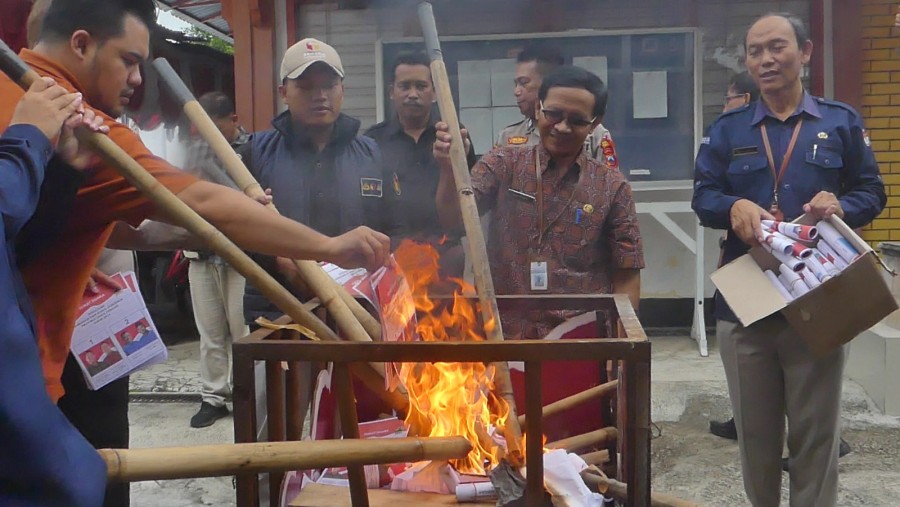 KPU Temanggung Musnahkan 780 Surat Suara Rusak dan Sisa